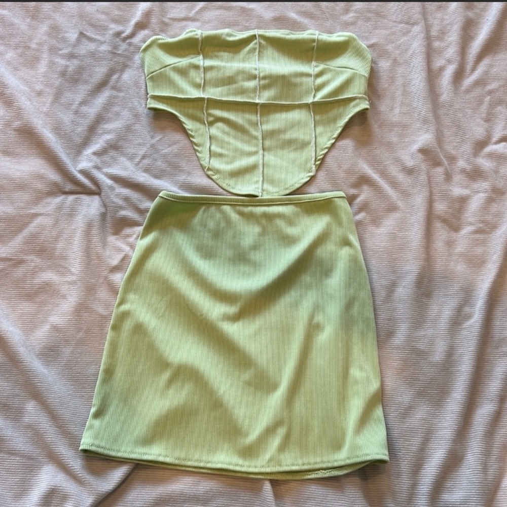 Green Two Piece Skirt Set